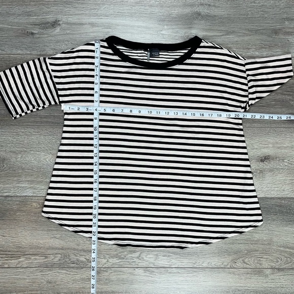 Sparkle & Fade Striped Elbow Sleeve Shirt Small Black Cream - Picture 6 of 13